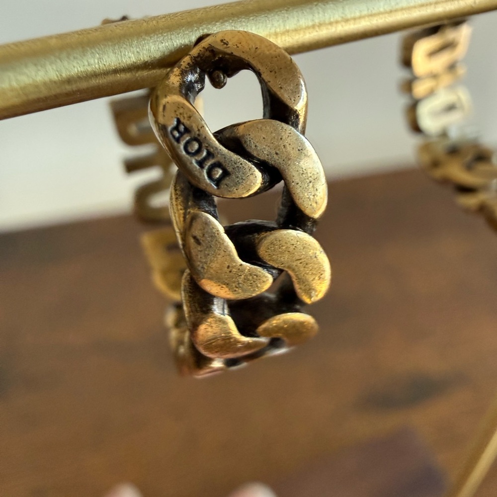 ✨SOLD✨Crystal J'Adior Huggie Earrings - Picture 6 of 7